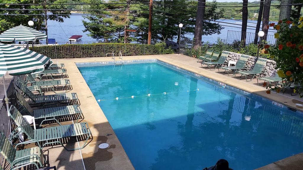 Birch Knoll Motel Лакония Экстерьер фото